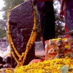 शनिदेव को हुआ मान, बजरंग बली ने किया निदानः क्यों शनिदेव को तेल चढ़ाते समय हनुमानजी का स्मरण किया जाता है