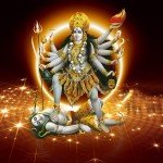 महाकाली से देवता हुए भयाक्रांत, पैरों में लेटकर शिवजी ने किया काली को शांत
