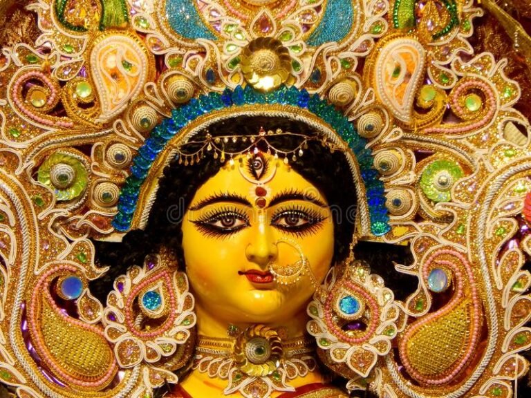 दुर्गा सप्तशती का पाठ करना या पाठ सुनना क्यों जरूरी है?